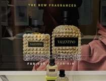 VD-Innendesign-Schaufenstergestaltung Parfümerie Münster